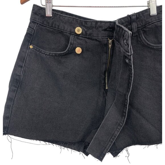 Zara Size Large L Black Denim Skort Fray Hem Gold Button Jean Short NWT New - Picture 3 of 7